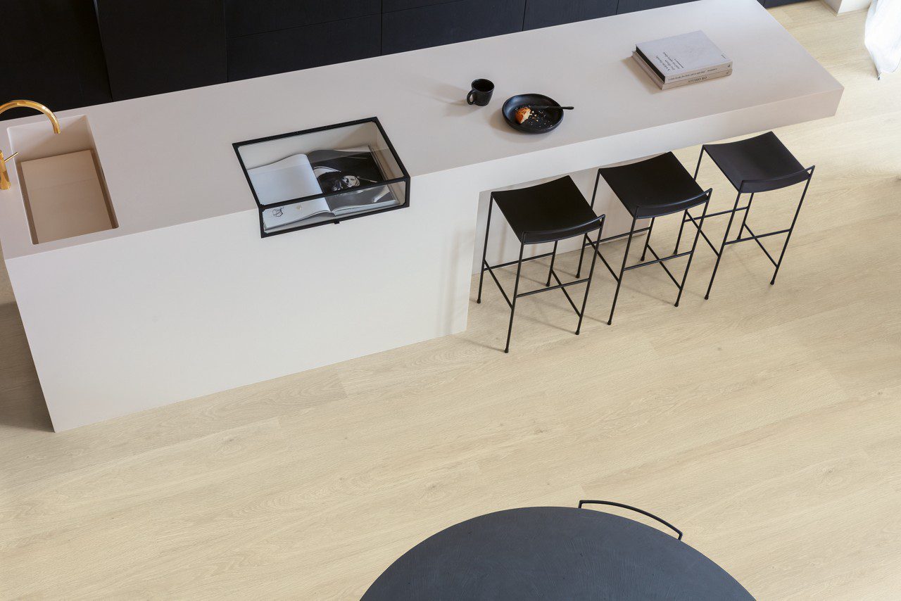 Vinylboden Quick-Step Bloom Sea Breeze Oak Beige – 12