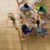 Klick Vinylboden Quick-Step Bloom Brushed Oak Honey – Ansicht 17 Klick Vinylboden Quick-Step Bloom Brushed Oak Honey – 17