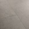 Vinüülparkett Quick_step Oro Concrete rock helehalli tooni ja betooni disainiga.