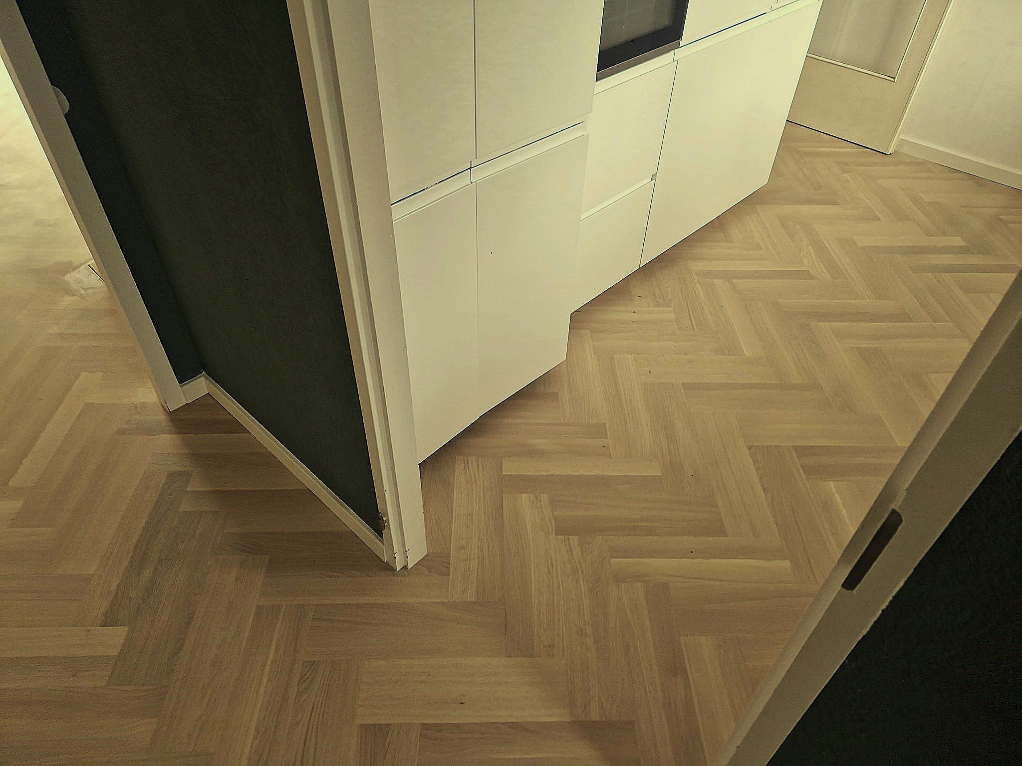 Fischgrät Bauwerk Monopark Eiche Mandorla 45 B-Protect®