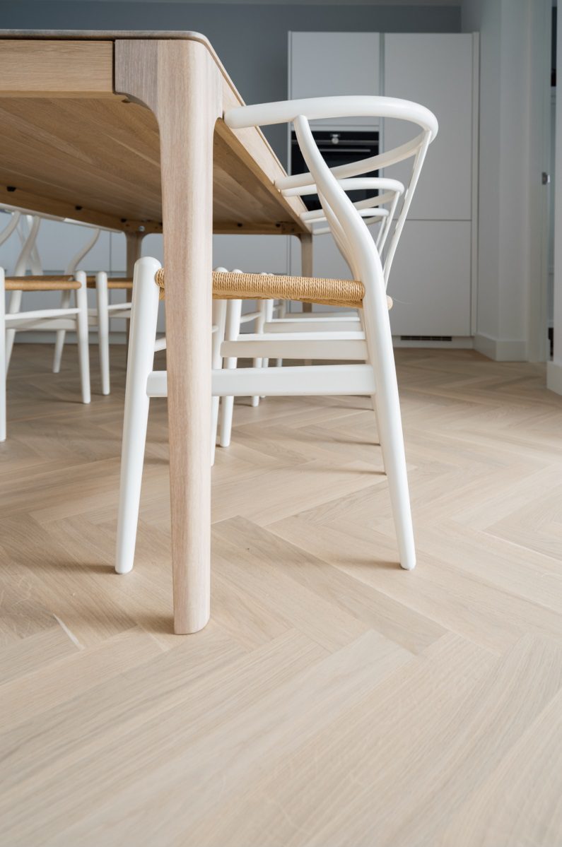 Fischgrätparkett Bauwerk Monopark Eiche Crema 45 B-Protect®