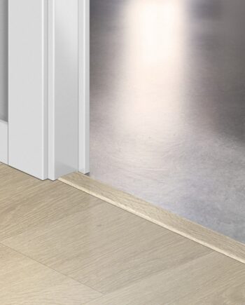 Incizo 5-in-1 Übergangsprofil Quick-Step Sea Breeze Oak Beige für Rigid-Vinyl (Alpha), 8x45x2000 mm