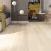 Landhausdiele Esche Esta Elegant Frost Ivory Pores 160 mm extramatt lackiert – im Wohnraum Landhausdiele Esche Esta Elegant Frost Ivory Pores 160 mm extramatt lackiert – 3