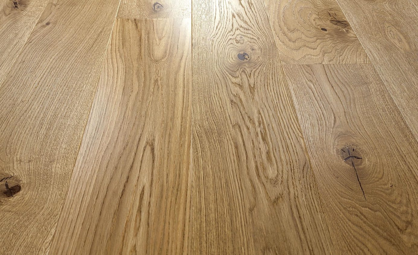 Parkettboden Tarkett Eiche light brown XT, gefast, gebürstet, matt versiegelt
