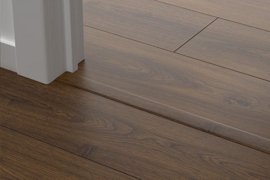 qsincp05800-1 Incizo 5-in-1 Übergangsprofil Quick-Step Peanut Brown Oak für Laminat, 13x48x2150 mm