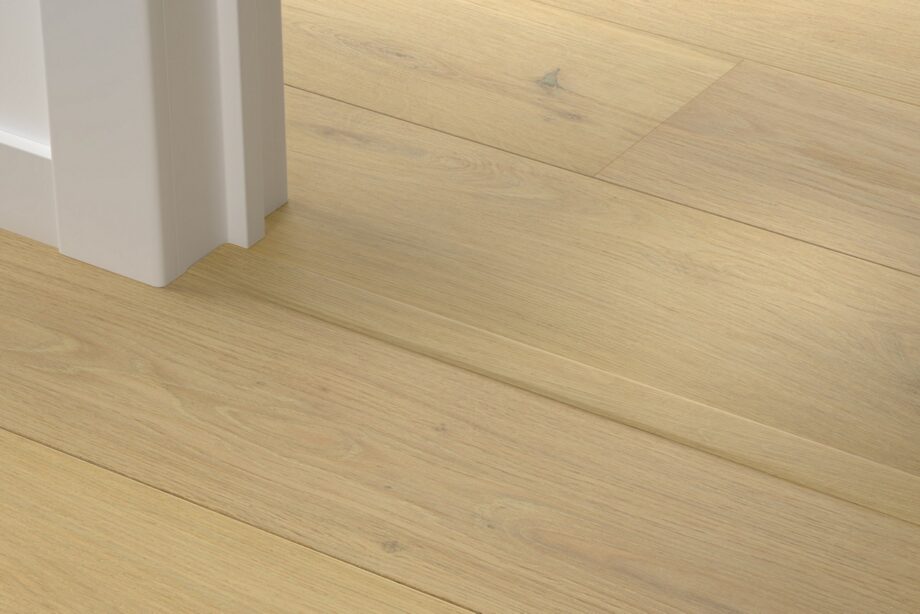 qswincp06030-1 Incizo 5-in-1 Übergangsprofil Quick-Step Pearl White Oak Extra Matt für Parkett, Holzfurnier, 17x54x2150 mm