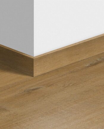 Sockelleiste Quick-Step Cotton Oak Deep Natural für LVT Vinylboden, wasserfest, 12x58x2400 mm