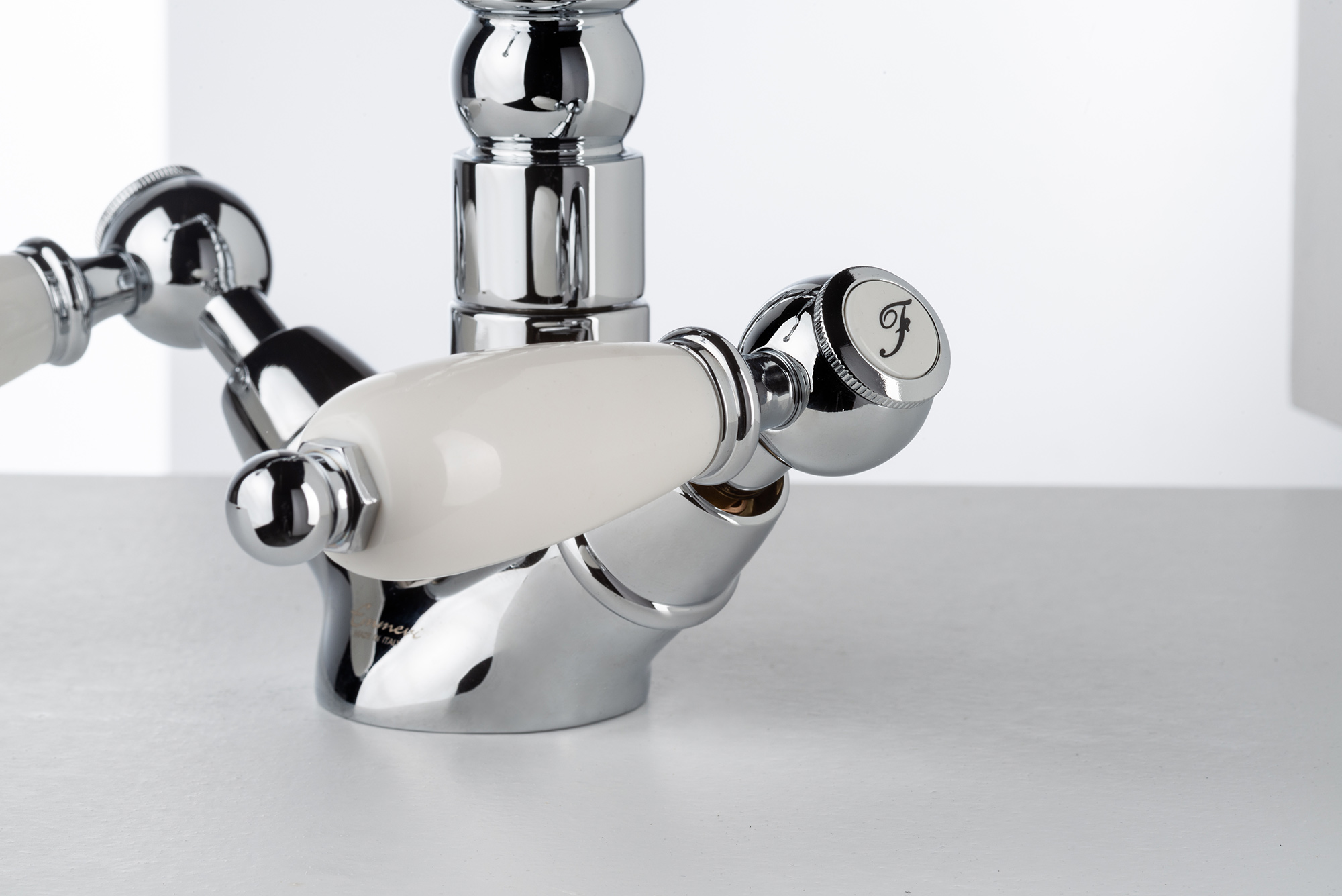 Waschtischarmatur Emmevi Decò Ceramic 121613 mit Ablaufgarnitur – 3