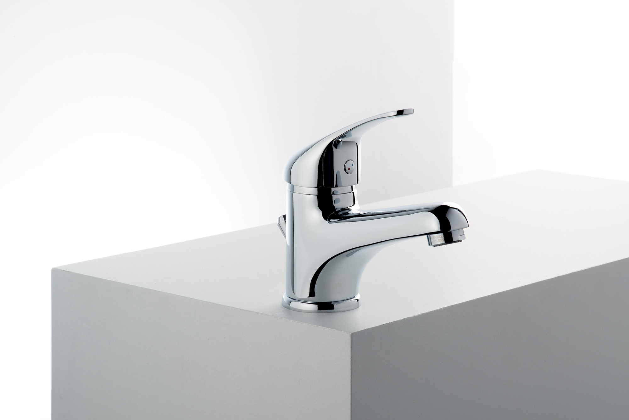 Waschtischarmatur Emmevi Winny 95003 mit Ablaufgarnitur – 4